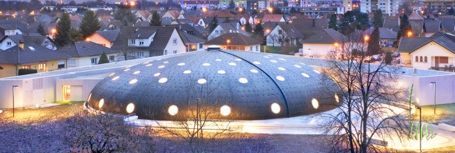 Urbane Kultur, Hi-Macs, Tournesol swimming pool renovation, refurbished swimming pool in France, dome-shaped swimming pool