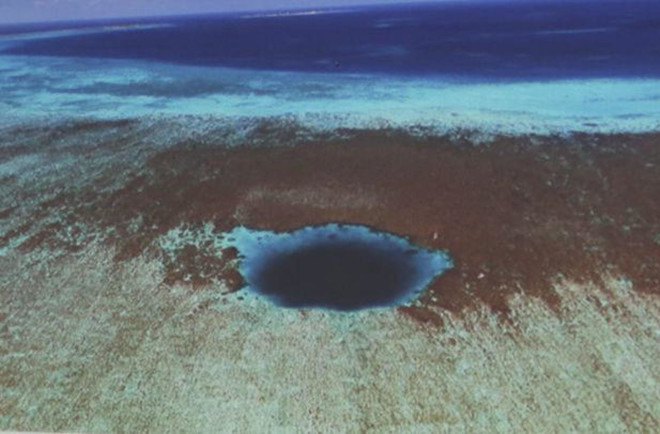 world’s deepest underwater sinkhole, South China Sea sinkhole, Paracel Islands sinkhole, China discovers sinkhole, underwater sinkhole in China