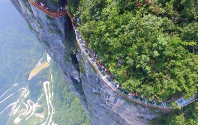 glass bridge, china, glass bottomed walkway, skyway, tianmen mountain, tourist attractions, tourist destinations, Zhangjiajie National Forest Park, Coiling Dragon Cliff skywalk