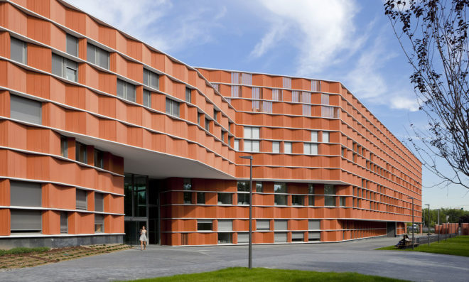 Madrid Carlos III University, Carmen Martín Gaite, LEED Platinum certification, educational building, ceramic panels, ceramic facade, Beldarrain, green architecture, LEED building