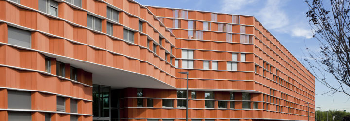 Madrid Carlos III University, Carmen Martín Gaite, LEED Platinum certification, educational building, ceramic panels, ceramic facade, Beldarrain, green architecture, LEED building