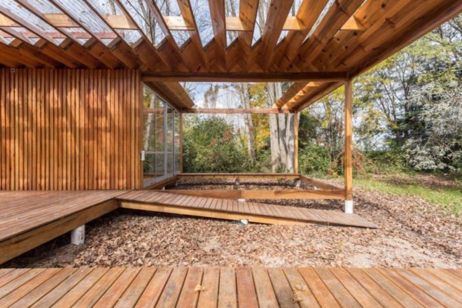 Case de Madera by Estudio Borrachia. Casa de Madera in Buenos Aires, modular architecture in Buenos Aires, Buenos Aires home green roof