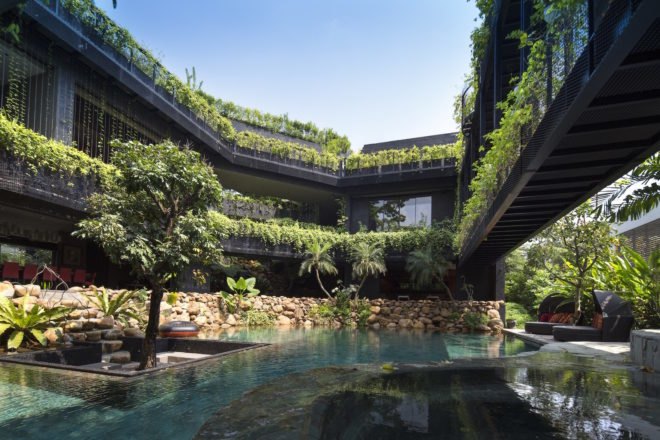 Cornwall Gardens by Chang Architects, Cornwall Gardens in Singapore, Cornwall Gardens multigenerational home, tropical paradise multigenerational home, green roof multigenerational architecture, multigenerational architecture in Singapore