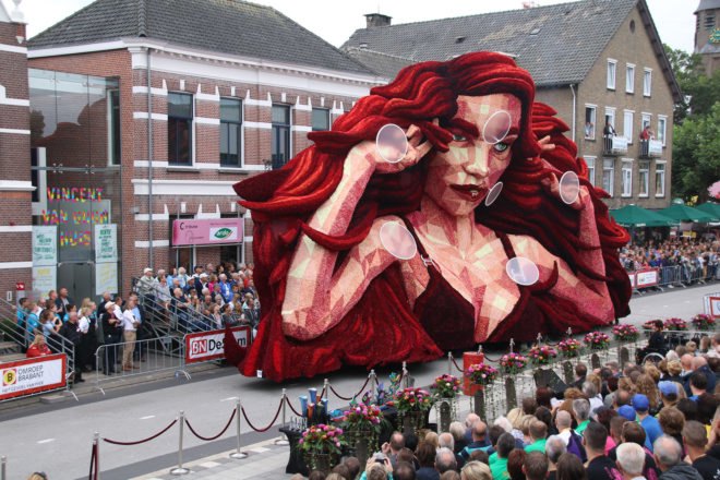Corso Zundert, Zundert, Netherlands, the Netherlands, 2016 Corso Zundert, flower, flowers, flower parade, flower floats, dahlia, dahlias, dahlia floats, Retouch