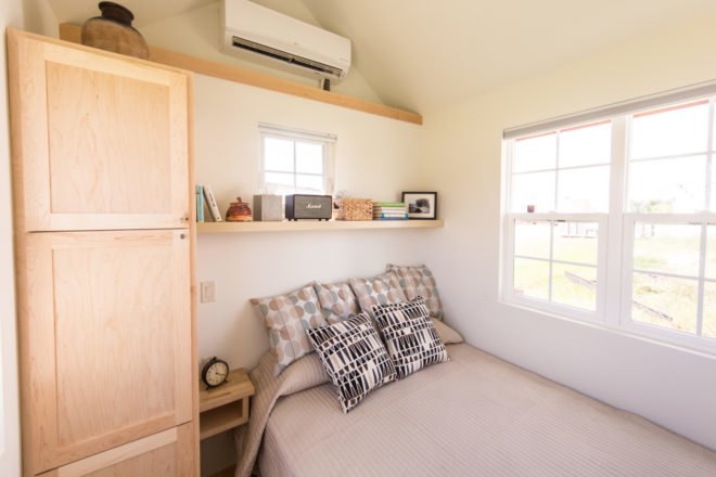 ESCAPE Vintage by ESCAPE Homes, upscale tiny home, luxurious tiny house, cottage on wheels, cottage like RV, ESCAPE Vintage price, energy efficient tiny house