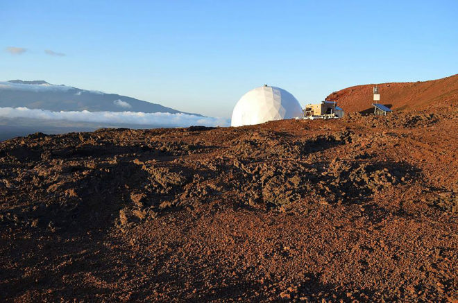 HI-SEAS, Hawaii Space Exploration Analog and Simulation, University of Hawaii at Manoa, NASA, Mars, Mars mission, Hawaii Mars mission, Hawaii, Mauna Loa, dome, solar power