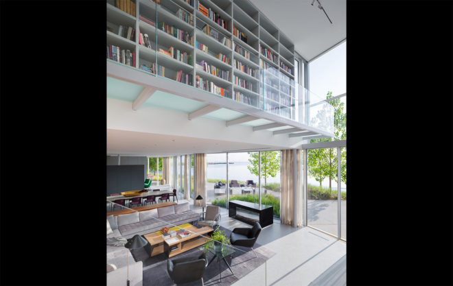 House to the Beach by Gluck+, geothermal energy house in Chicago, West Coast architecture in the midwest, Chicago lakeside house, modern minimalist architecture in Chicago, energy efficient architecture by Gluck+