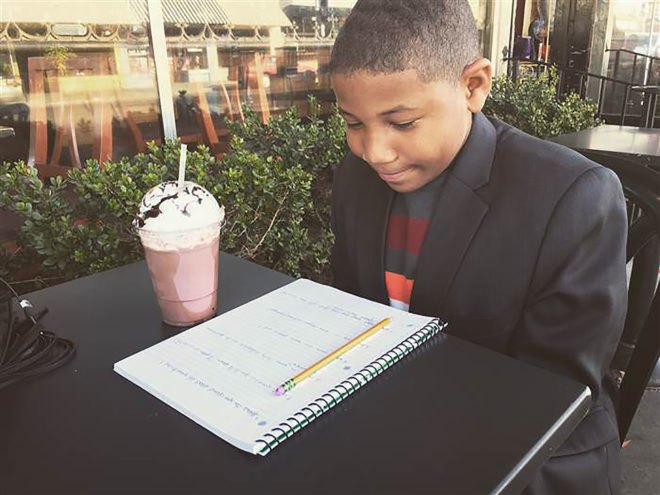 Jalen Bailey, Jalen's Bakery, bakery, baking, kids, house, home, cookies, Fresno, California, entrepreneur
