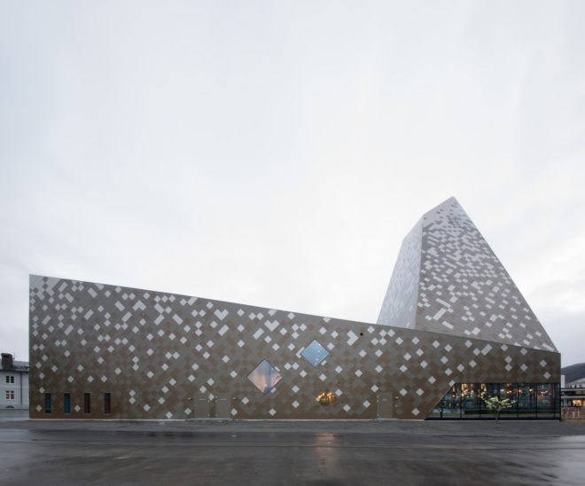 Norwegian Mountaineering Center by Reiulf Ramstad Arkitekter, Norwegian Mountaineering Center architecture, mountain inspired architecture, climbing wall in Norway, diamond shingle facade