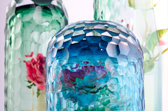 op-vase, form and seek, Bilge Nur Saltik, glass vase, kaleidoscope vase, flower vase, glass illusion, turkish vase, glass art, london design festival, london design 2016