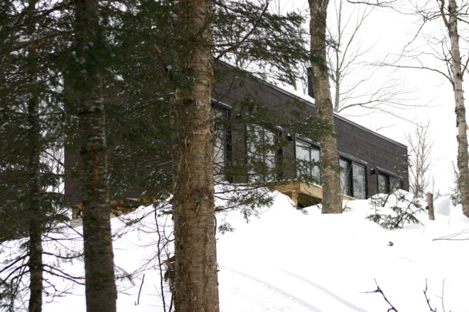 Cargotecture house by LOKI Homes, recycled shipping container house, shipping container house by LOKI, Quebec shipping container house, mobile architecture by LOKI Homes, LOKI Homes model house