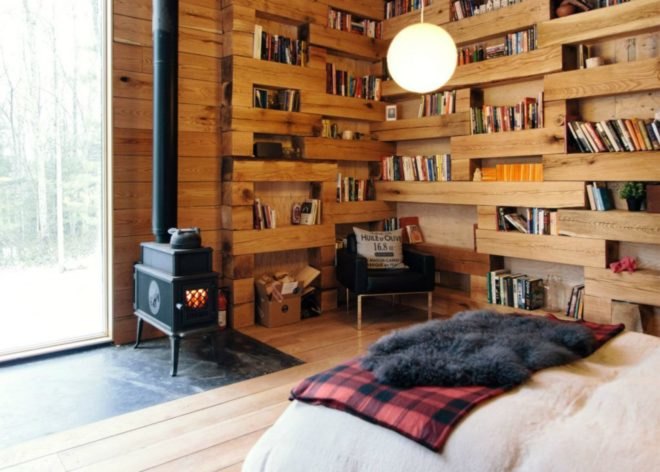 Studio Padron, Studio Padron Library Cabin, Hemmelig Rom, cabin design, readers cabin, she sheds, new york cabins, Hemmelig Rom library, repurposed building materials, wooden cabins, log cabin design, reading nooks, library design, update new york cabins