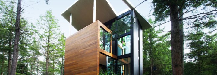 Jarnuszkiewicz house, Canada, timber cladding, YH2 Architecture, open-plan layout, Montreal, observation tower, belvedere, mezzanine, green architecture