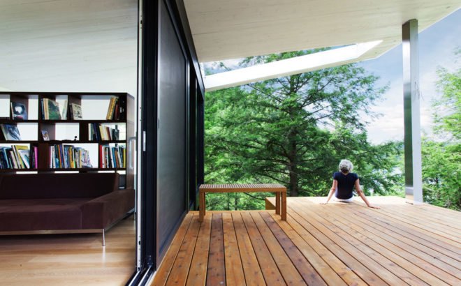 Jarnuszkiewicz house, Canada, timber cladding, YH2 Architecture, open-plan layout, Montreal, observation tower, belvedere, mezzanine, green architecture