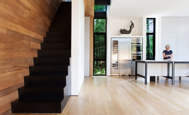 Jarnuszkiewicz house, Canada, timber cladding, YH2 Architecture, open-plan layout, Montreal, observation tower, belvedere, mezzanine, green architecture
