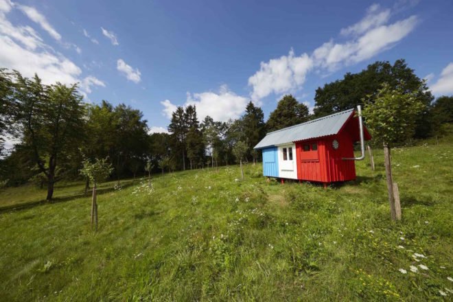 Tiny House France, Tiny House France by Joshua Woodsman, Tiny House France by Pin-Up Houses, tiny and affordable houses, French flag inspired architecture