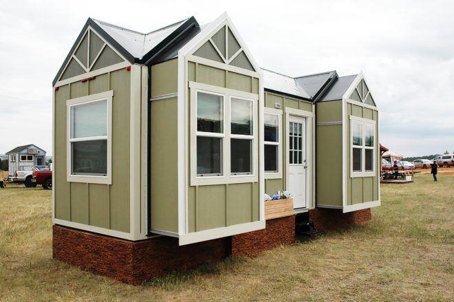 Tiny Idahomes, tiny home, tiny homes, tiny house, tiny houses, tiny RV home, tiny RV house, RV, RV trailer, expanding tiny home, expanding tiny house, expandable house, expandable tiny home, expandable tiny house