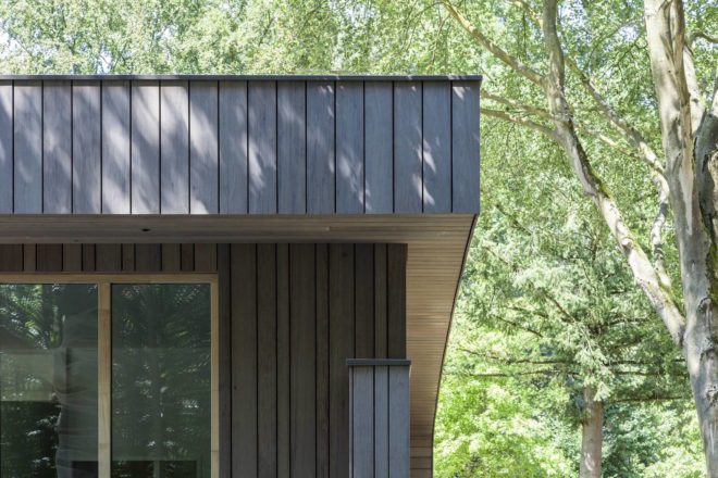 energy neutral ambulance station, Ambulance Station by Architectenforum, Ambulance station in Zeist, energy neutral architecture in Zeist, renewable materials in ambulance station, timber-framed ambulance station,