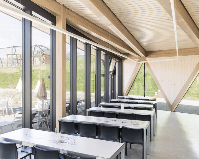 La Garenne zoo pavilion by LOCALARCHITECTURE, prefabricated zoo pavilion, zoo pavilion architecture, La Garenne entrance pavilion to zoo, Certificat d’Origine Bois Suisse architecture, green roof zoo architecture,