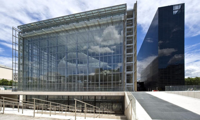 Studio Fuksas, New Rome /EUR Convention Hall and Hotel, congress center, Rome, solar power, double skin facade, glass facade, photovoltaics, clean energy, solar radiation, climate control system, green architecture