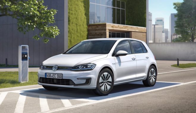 vw, vw e-golf, volkswagen, e-golf, volkswagen electric car, electric car, electric motor, la auto show, automobility la, green car, green transportation, 2017 vw e-golf