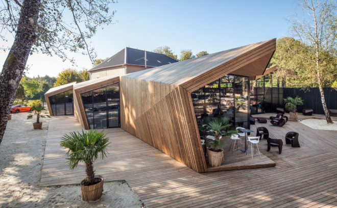 Boos Beach Club Restaurant, Metaform architects, refurbished architecture, green renovation, beach bar, Luxembourg, origami, wooden structure, concrete, green architecture, outdoor terrace
