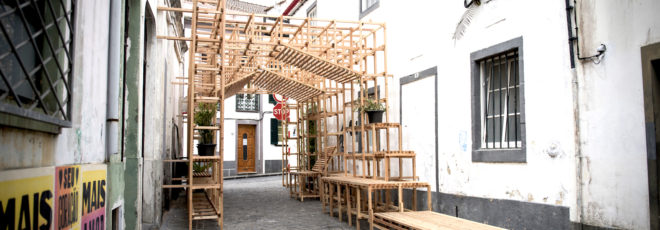 Casa do Quarteirão by Orizzontale, O Quarteirão art, Casa do Quarteirão, Casa do Quarteirão art installation, Walk&Talk Azores 2016, art transformed alleyway, street art installation with modular structures, Azores Island art installation, Orizzontale at Walk&Talk Azores