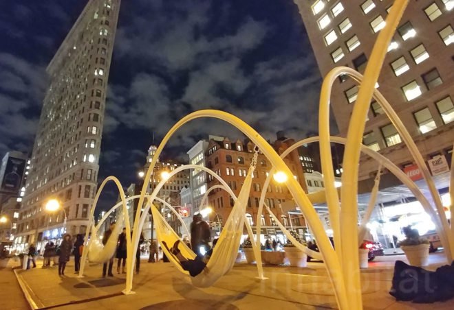 Flatiron Sky-Line, flatiron partnership, van alen institute, lot architects, van alen, flatiron skyline, flatiron holiday, led lighting, led art, light art, nyc art