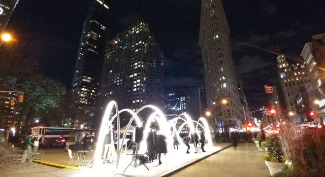 Flatiron Sky-Line, flatiron partnership, van alen institute, lot architects, van alen, flatiron skyline, flatiron holiday, led lighting, led art, light art, nyc art