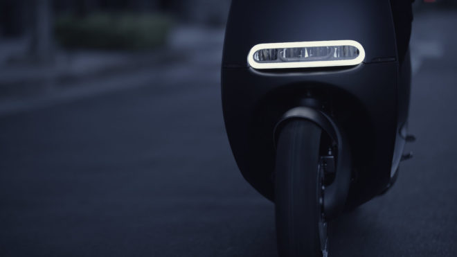 scooters, smartscooters, gogoro, gogoro model s, battery-powered scooter, electric scooter, taiwan, gostations, battery swapping scooter