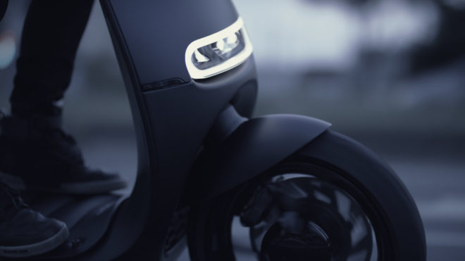 scooters, smartscooters, gogoro, gogoro model s, battery-powered scooter, electric scooter, taiwan, gostations, battery swapping scooter