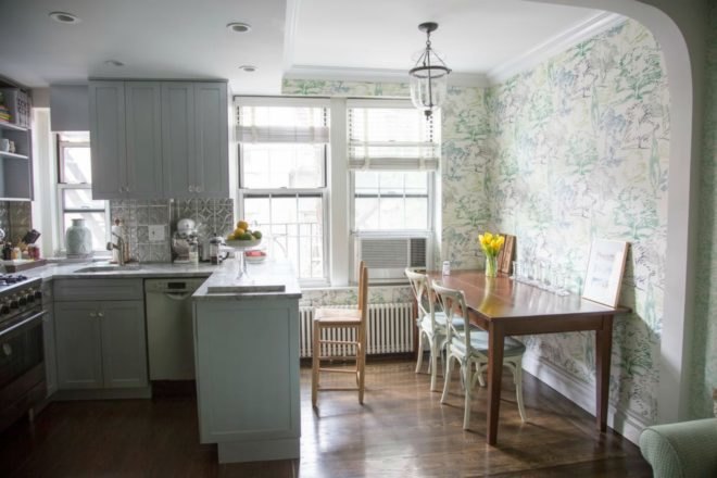 Greenwich village studio, tiny homes, nyc tiny homes, small spaces nyc, nyc apartments, space saving tips, murphy bed, small home design, nyc minimalist spaces, vintage furniture, efficient design