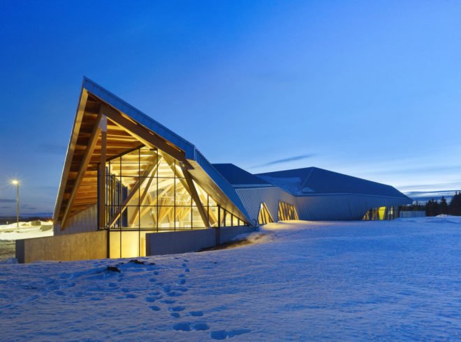 Philip J. Currie Dinosaur Museum by Teeple Architects, dinosaur museum in Alberta, dinosaur museum in Canada, beetle kill pine architecture, beetle kill pine museum, CNC milled beetle kill pine, sustainable dinosaur museum, dinosaur museum in Wembley,