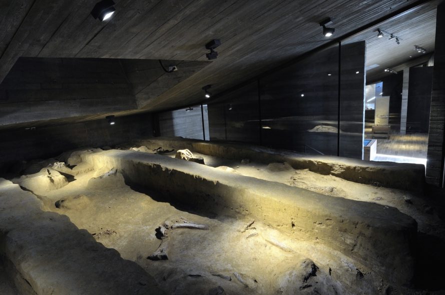 czech republic, Archeopark, pavlov, Radko Květ, Pavel Pijáček, paleolithic artifacts, archaeological museum, archaeology museum, archaeology, museum