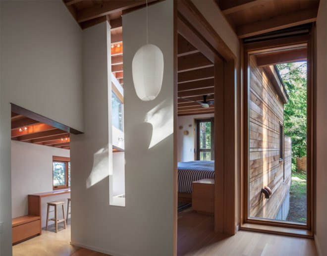 British Columbia Cabin, Rainforest Retreat by Agathom, Rainforest Retreat Architizer winner, artist studio in Vancouver Island, Vancouver Island cabin