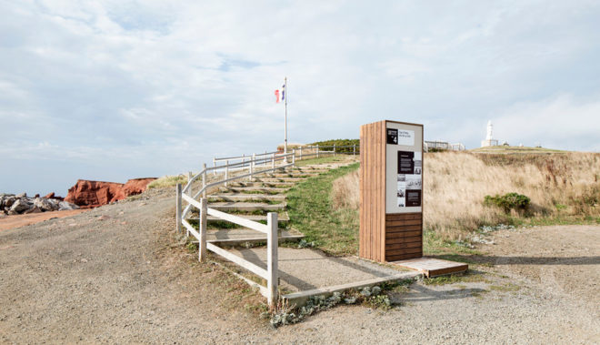 Place des Gens de Mer, Bourgeois / Lechasseur architectes, public space, gathering spaces, Canada, cedar, plywood building in Canada, revitalization, green architecture