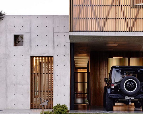 Torquay House, concrete, Victoria, courtyard, Australia, Auhaus Architecture, natural light, green roof, full-height glazing, timber, natural building materials