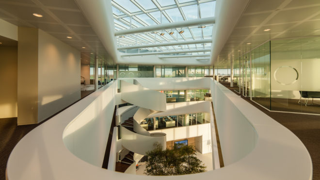 Vreugdenhil office by Maas Architecten, triangular office building, BREEAM-NL office building, BREEAM-NL Outstanding architecture, energy efficient dutch office,