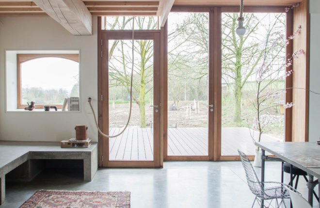 Banholt farmhouse, green renovation, farmhouse, the Netherlands, Jeanne Dekkers Architecture, courtyard, spruce, green extension, timber cladding, local artisans, locally sourced materials, green architecture