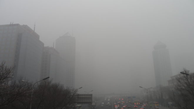 china, beijing, air pollution, smog, clean air, public health emergency, china red alert, air purifiers, face masks, air filtration, smog avoidance travel