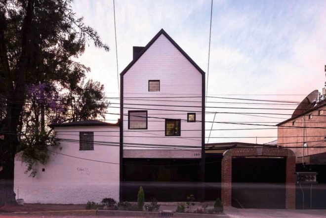 DMP Aquitectura, Xomali House, Mexico City, tiny house, small plot of land, social architecture, gabled-roofed home