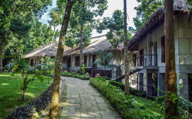 Dusai Resort & Spa, VITTI Sthapati Brindo, green resort, Bangladesh, traditional building techniques, cottage, green architecture, swimming pool, eco-resort