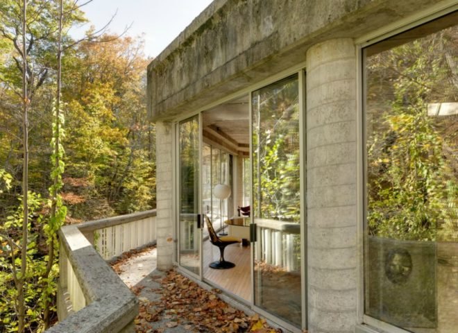 John Black Lee, skylight home, the Sixth of the Harvard Five, Silvermine River home, 160 Mill Road, new canaan, connecticut real estate, modernist architects, glass home design, New Canaan glass homes, New Canaan architecture, brutalist character, glass and concrete homes,