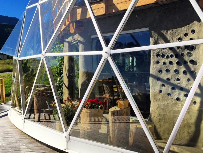 Nature House, Nature House by Benjamin and Ingrid Hjertefølger, Benjamin and Ingrid Hjertefølger, Hjertefølger, Hjertefølgers, Heartfollower, Heartfollowers, geodesic, geodesic dome, geodesic dome home, solar geodesic dome, cob, cob home, cob house, cob architecture, Norway, Arctic Circle, sustainable home, sustainable house, sustainable living
