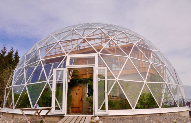 Nature House, Nature House by Benjamin and Ingrid Hjertefølger, Benjamin and Ingrid Hjertefølger, Hjertefølger, Hjertefølgers, Heartfollower, Heartfollowers, geodesic, geodesic dome, geodesic dome home, solar geodesic dome, cob, cob home, cob house, cob architecture, Norway, Arctic Circle, sustainable home, sustainable house, sustainable living