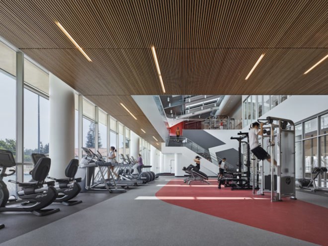 Roberts Pavilion at Claremont McKenna College, sustainable Roberts Pavilion, sustainable gym, eco-friendly gym design, green gym architecture, Roberts Pavilion by John Friedman Alice Kimm Architects, California drought friendly architecture