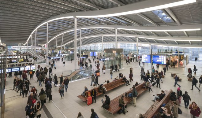 Benthem Crouwel Architects, green infrastructure, green transportation, LED lights, public transport, skylights, transit hub, transport hub, undulating roof, utrecht, Utrecht Central Station