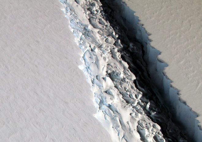 antarctica, larsen c ice shelf, nasa, nasa operation icebridge, nasa icebridge mission, british antarctic survey, Halley VI research station