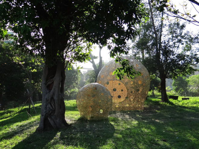 Beside by Cheng-Tsung Feng, Beside art installation in Hsinchu, bamboo art installation, bamboo art sculpture in taiwan, contemporary bamboo weaving, bamboo weaving sculpture, Cheng-Tsung Feng art, Cheng-Tsung Feng bamboo weaving, Beside in Teng Yu-Hsien Music Culture Park