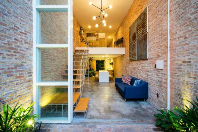 Block Architects, lee and tee house, home renovation, HoChiMinh City homes, HoChiMinh City architecture, white frames, brick walls, natural light, home renovation vietnam, urban design, steel building material, green design, green home renovation, vertical garden